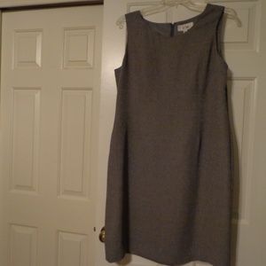 Grey Sheath by Le Suite